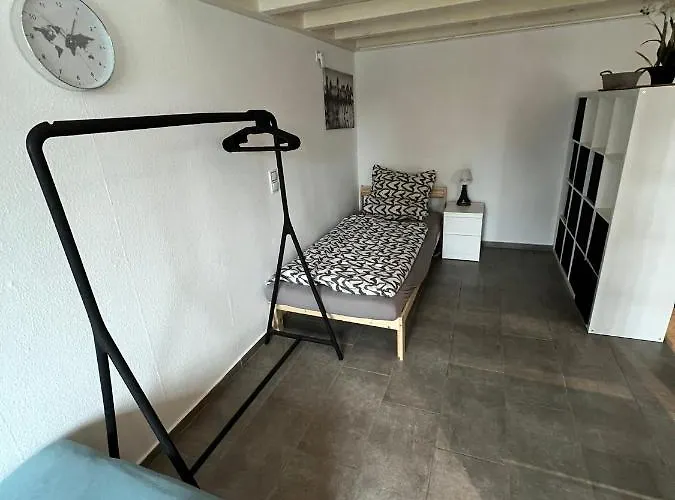 Schoene Am Duelkener Bahnhof Vi01 Bis Vi09 Viersen