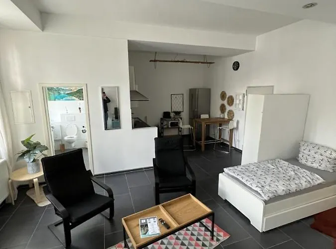 Schoene Am Duelkener Bahnhof Vi01 Bis Vi09 *