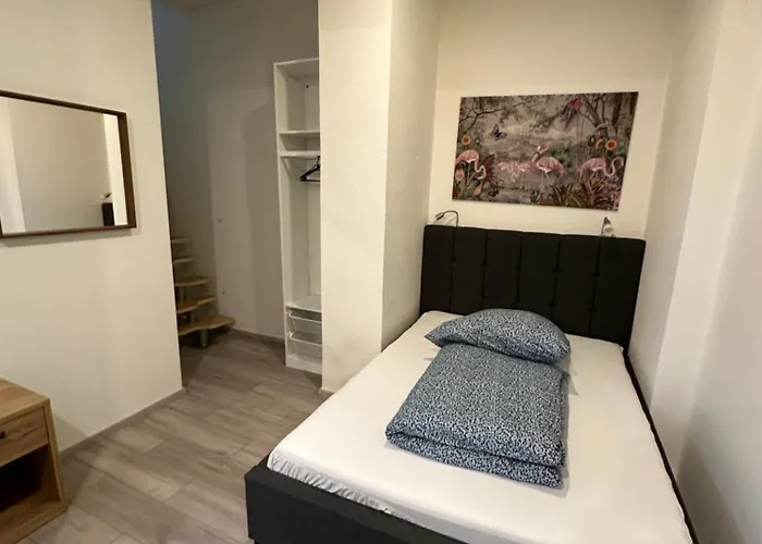 Schoene Am Duelkener Bahnhof Vi01 Bis Vi09 *