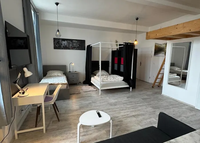 Schoene Am Duelkener Bahnhof Vi01 Bis Vi09 Viersen